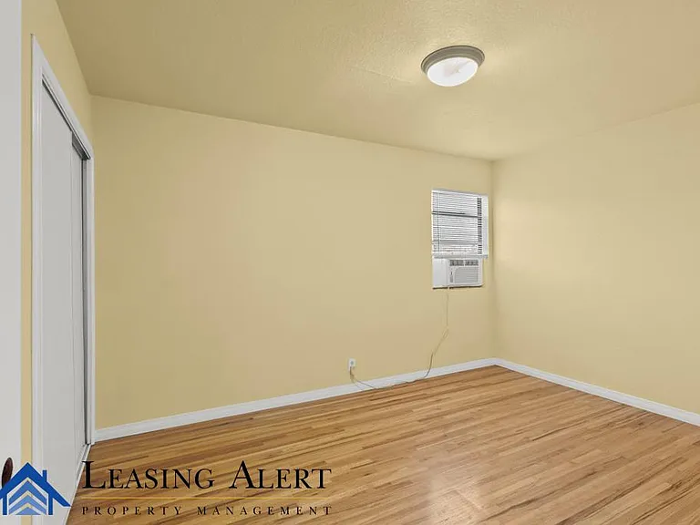 3305 W Avenue L8 — Photo 13