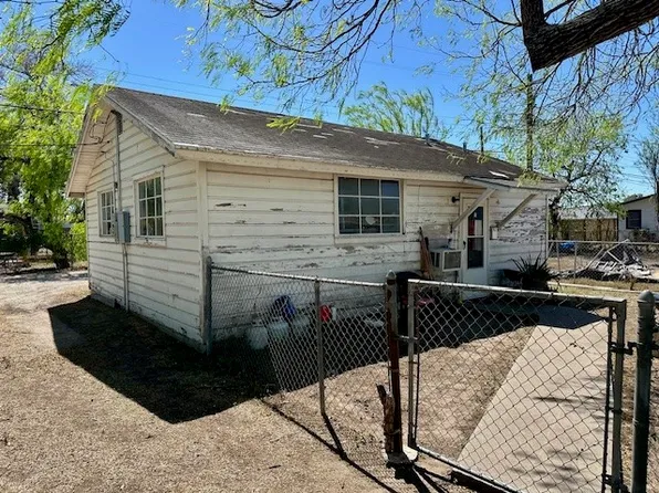 1109 E Huisache Ave, Kingsville, TX 78363