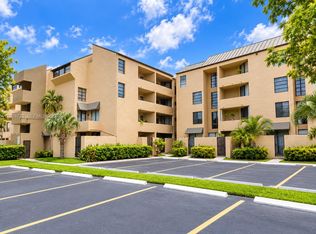 10500 SW 108th Ave APT B402, Miami, FL 33176