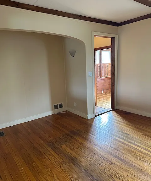 13 Wright Ave — Photo 8