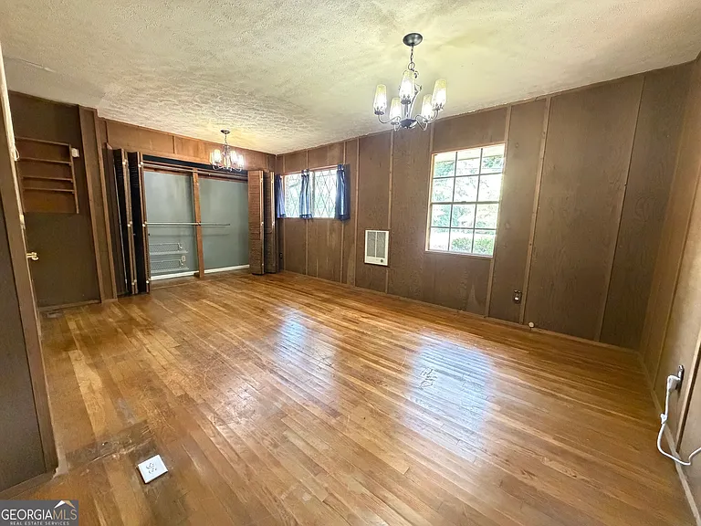 1054 College Station Rd — Photo 10