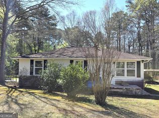 15 Dixie Dr, Stockbridge, GA 30281