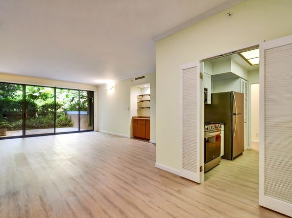 101 Lombard St APT 111W