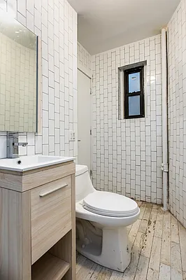 Rented by Nooklyn NYC LLC | media 40