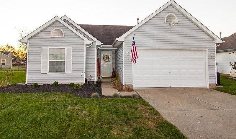 1st image of 745 Clara Dr