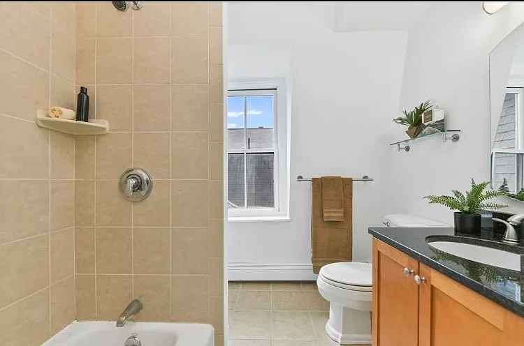 185 Hancock St — Photo 10