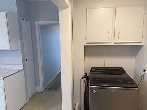 201 Auburn St #1 Photo 1