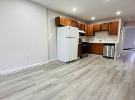 96 Hammond St, Boston, MA