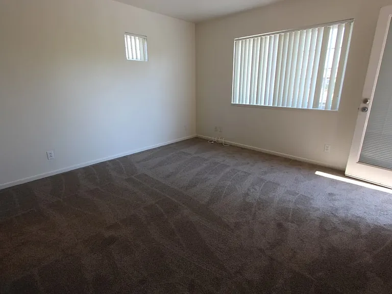 Mira Mesa Ridge - Military Housing — Photo 8