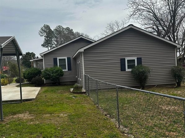 (undisclosed Address), Hampton, AR 71744