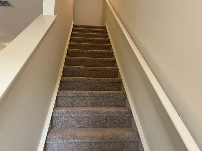 2213 Glen Crossing Dr — Photo 15