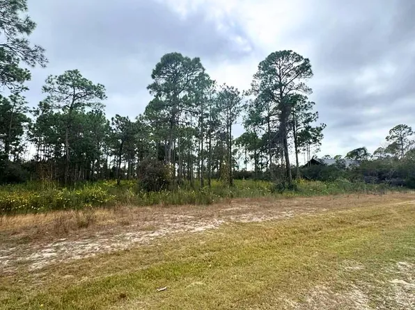 400 Ridgecrest Pkwy, Eastpoint, FL 32328