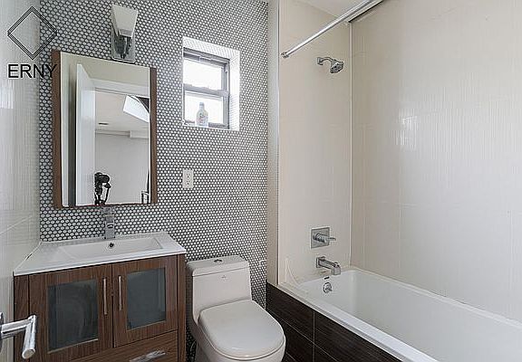 4th image of 43 Bushwick Ave #B