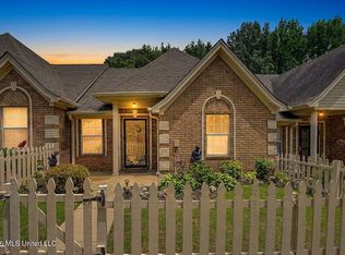 6745 Beaumont Cir, Southaven, MS 38671