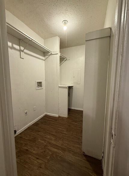 Building Photo 5