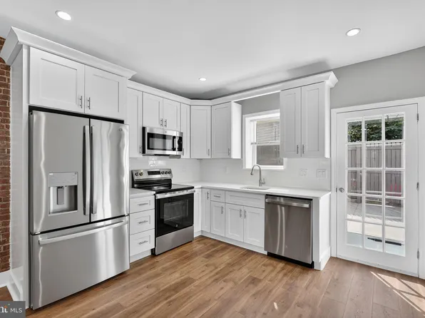 2646 E Monmouth St, Philadelphia, PA 19134