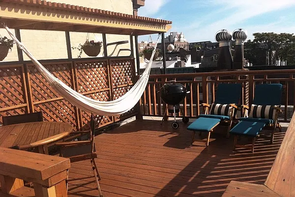 Sold by Corcoran | media 25