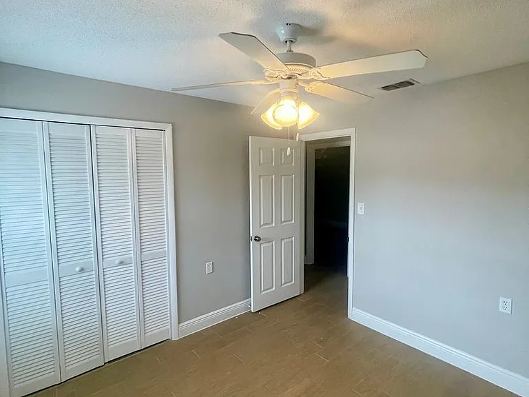 1111 Galahad Dr — Photo 13