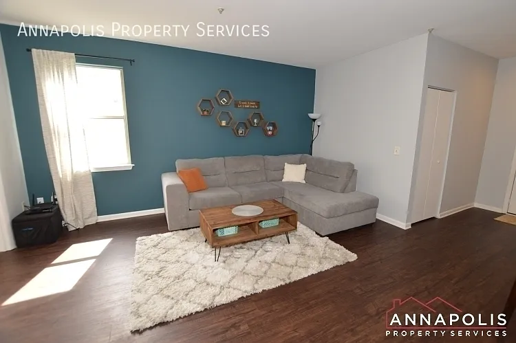 60 Sandstone Ct #H — Photo 7
