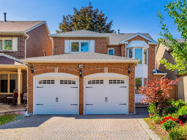 36 Hallmark Ct, Vaughan, ON L4J 3A4