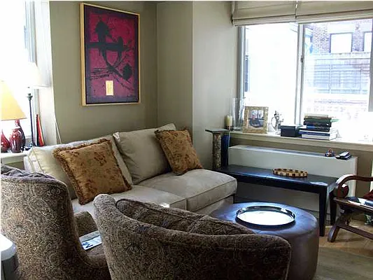 Sold by Realmart Realty LLC | media 9