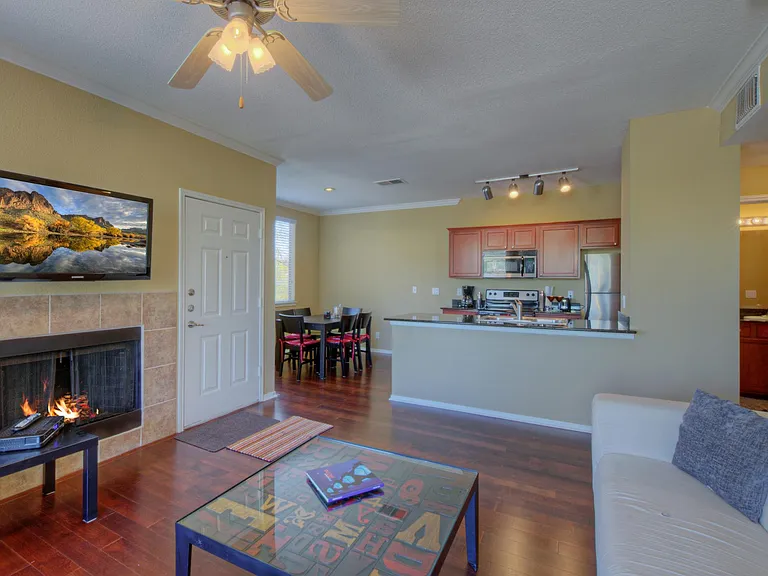 7009 E Acoma Dr #2005 — Photo 4