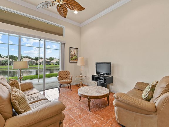 4th image of 7145 Veneto Dr