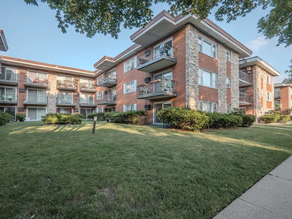 4225 N Keystone Ave APT 2C, Chicago, IL 60641