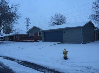 404 Zion St, Aurora, CO 80011