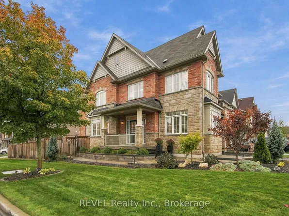 127 Cathedral Dr, Whitby, ON L1R 0N7