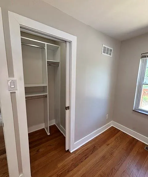 7545 Delmar Blvd — Photo 18