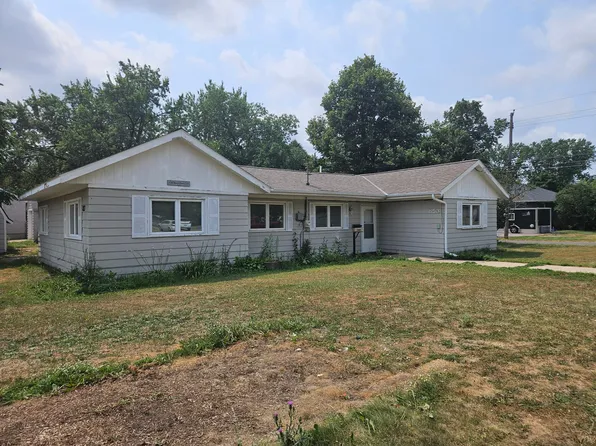 853 34th Ave N, Saint Cloud, MN 56303