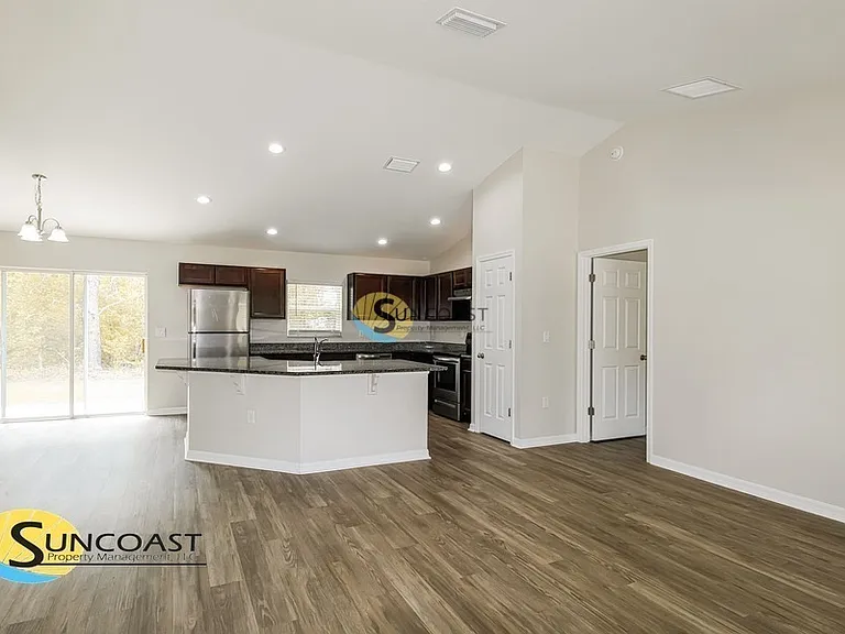 7893 N Jamaica Dr — Photo 4