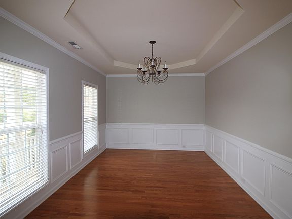 3rd image of 510 Warlick Green Ln