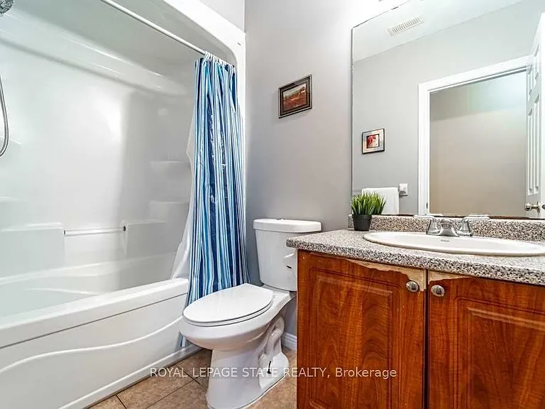 35 McKibbon Ave — Photo 9