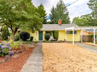 3401 NE 10th St, Renton, WA 98056