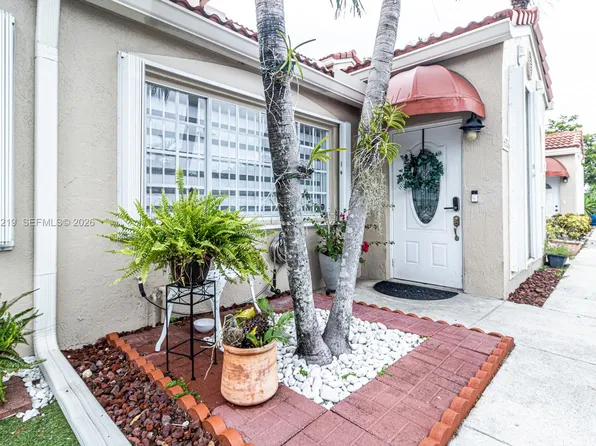 6926 NW 166th Ter #1302, Miami Lakes, FL 33014