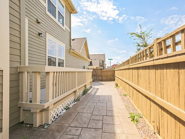 541 Byrd Aly — Photo 30