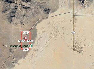 400 Squawbush Rd, Lucerne Valley, CA 92356