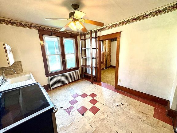 4th image of 960 Old Topton Rd