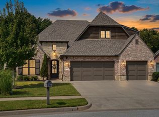 7112 S Chestnut Ave, Broken Arrow, OK 74011