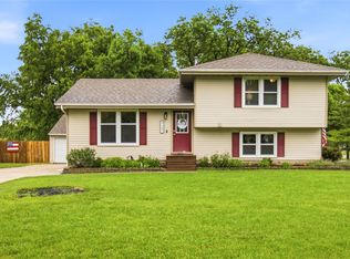 727 22nd Ave SW, Altoona, IA 50009