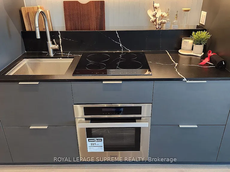 1 Fairview Rd E #2705 — Photo 3