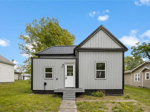 325 E Lake St, Marceline, MO 64658