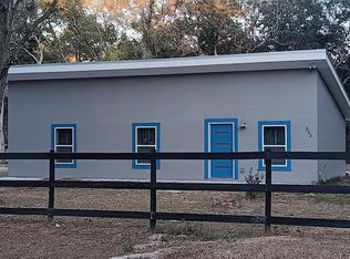 302 Azalea Ave, Interlachen, FL 32148