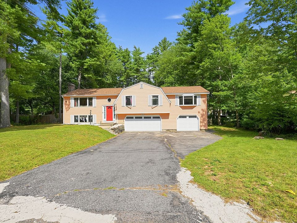 1st image of 7 Balsam Dr