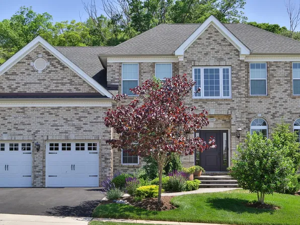 1360 Memorial Dr, Warwick, PA 18974