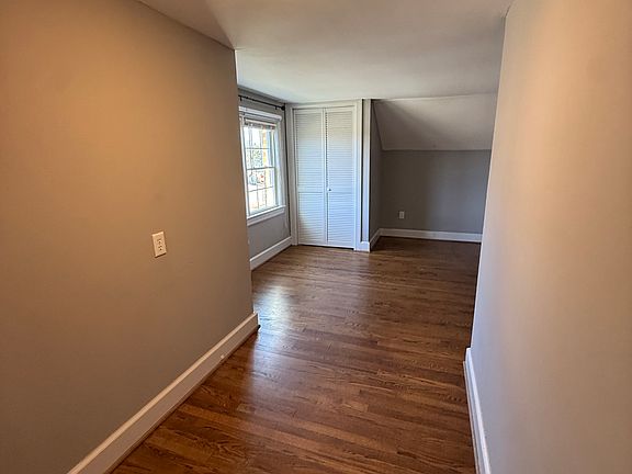4th image of 705 E Hudgens St APT A