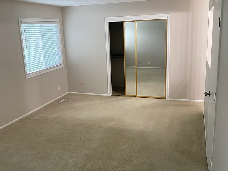814 Gayle St — Photo 25