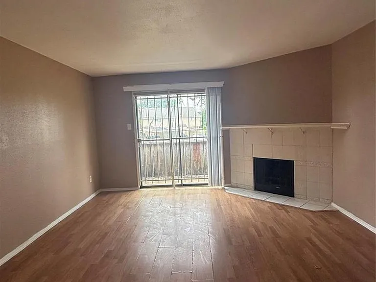 8323 Wilcrest Dr #17002 — Photo 3